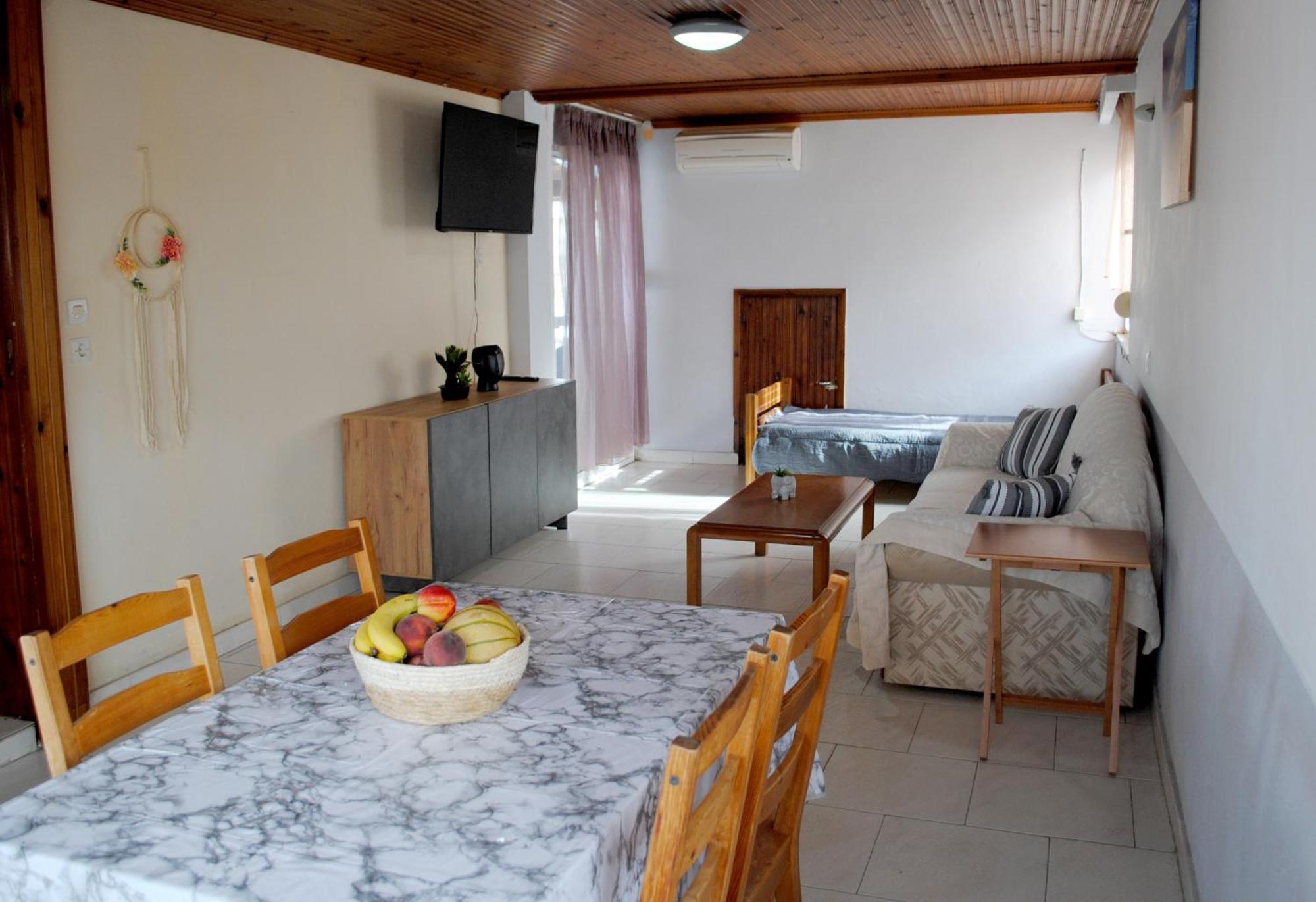 Artemis Apartments Паралия Дионисиу Екстериор снимка